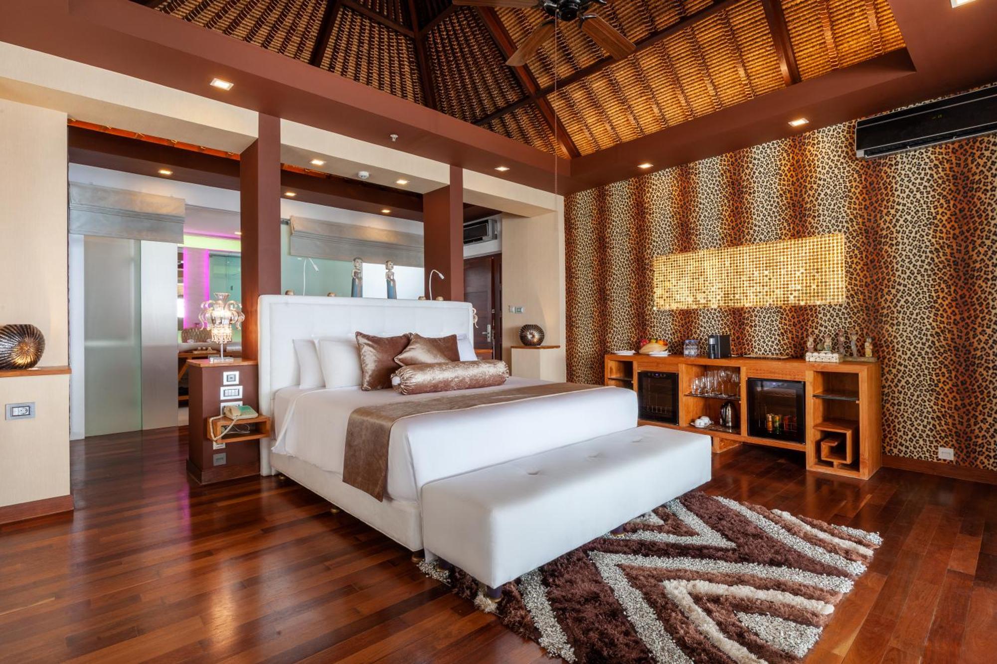 Seven Secrets By Hanging Gardens Senggigi Exterior foto